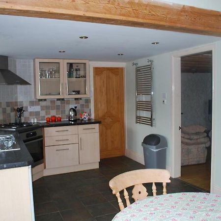 Vila Ty Gylfinir Llandegla Exteriér fotografie
